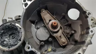 MZL,02R300042P КПП механическая (МКПП) 5-ступенчатая Skoda Rapid Арт 9457919, вид 2