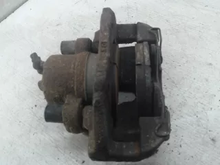  суппорт перед прав Mazda 3 BK Арт 24009568, вид 2