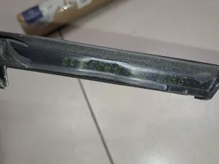 A2057204610 Молдинг стекла передней правой двери Mercedes C W205 Арт ZAP342389, вид 2