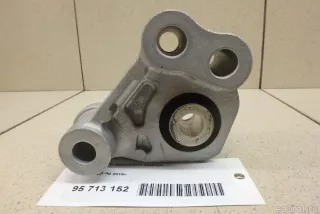 BEET39010 Mazda Кронштейн двигателя задний Mazda 3 BP Арт E95713152, вид 1