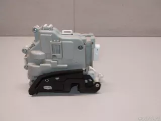 8X2837015C VAG Замок двери передней левой Audi Q5 2 Арт E23606685