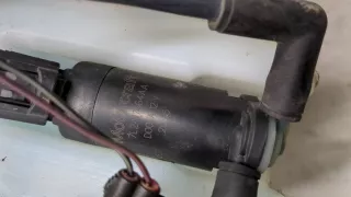 9L1410723AC Бачок омывателя Lincoln Navigator 3 Арт 9351821, вид 3