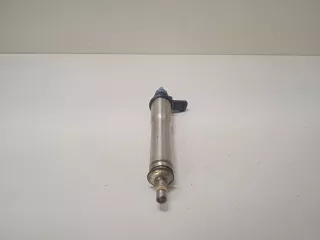 2720700187 Mercedes Benz Форсунка инжекторная электрическая Mercedes S W221 Арт E23468422, вид 1