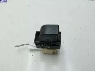  Кнопка стеклоподъемника заднего правого Nissan Primera 11 Арт 54931276, вид 1