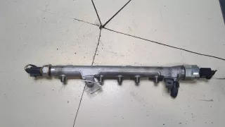 03L130089B Топливная рампа  Volkswagen Jetta 6 Арт 9481757, вид 1