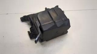 1514684,8V5114A175CA,1779354,AV1T14A075CA Блок предохранителей Ford B-Max Арт 9492915