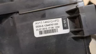 1514684,8V5114A175CA,1779354,AV1T14A075CA Блок предохранителей Ford B-Max Арт 9492915, вид 4
