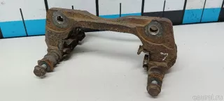 4772109490 Toyota Скоба суппорта переднего правого Toyota Auris 2 Арт E103057362, вид 4