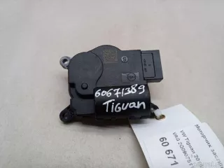 2Q0907511G VAG Моторчик заслонки печки Volkswagen Tiguan 2 Арт E60671389, вид 1