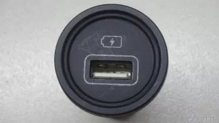 96125L2200 Hyundai-Kia Адаптер USB сетевой Kia K5 3 Арт E70742848, вид 1