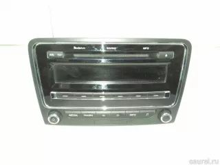 3T0035161B VAG Магнитола Skoda Superb 2 Арт E22276032, вид 1