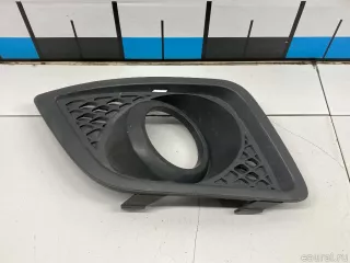 1375900 Ford Рамка противотуманной фары правой Ford Fiesta 5 Арт E31580626