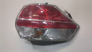 22017939 Фонарь задний правый Nissan X-Trail T32 Арт 9498950, вид 1