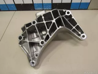 31670108 Volvo Кронштейн генератора Volvo S60 3 Арт E80492785, вид 5