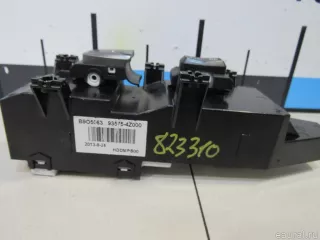 935754Z000 Hyundai-Kia Кнопка стеклоподъемника Hyundai Santa FE 4 (TM) restailing Арт E80823310, вид 2