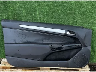13244271 Обшивка двери передней левой (дверная карта) Opel Astra H Арт 52242