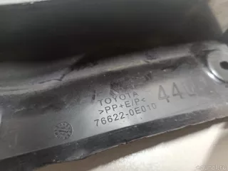766220E010 Toyota Брызговик передний левый Toyota Highlander 3 restailing Арт E23620736, вид 4
