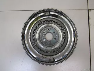03F105266 VAG Маховик Skoda Rapid Арт E80969888, вид 1