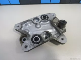 1240A106 Mitsubishi Кронштейн радиатора Mitsubishi Monter 4 Арт E80990960, вид 3