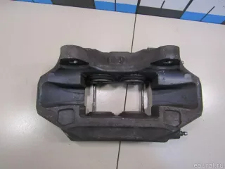 7L6615150A VAG Суппорт тормозной передний правый Volkswagen Touareg 1 Арт E80991927, вид 3