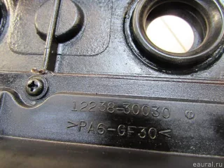 1121030081 Toyota Крышка головки блока (клапанная) Toyota HiAce h100 Арт E80996409, вид 7