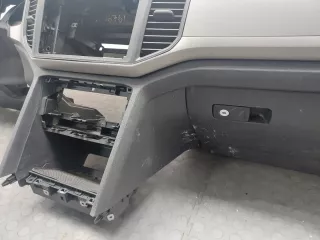 3CN857114A,3CN857101A Бардачок Volkswagen Atlas Арт 11094484, вид 4
