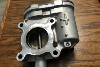 161203209r , art2960475 Заслонка дроссельная Nissan Qashqai 2 restailing Арт 2960475, вид 3
