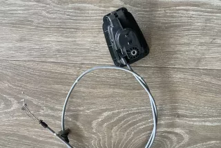 32277309 , art12467463 Ручка открывания капота Volvo XC90 1 restailing Арт 12467463, вид 4