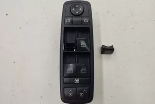 A1698206610 , art13199957 Кнопка стеклоподъемника переднего левого Mercedes B W245 Арт 13199957, вид 1