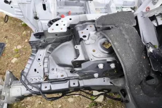 art13215582 Четверть передняя правая Land Rover Range Rover 4 Арт 13215582, вид 3