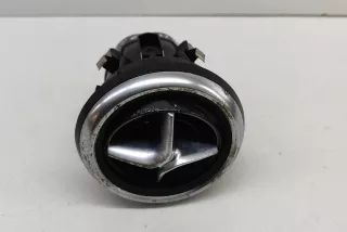 A1768300354 , art15120691 Дефлектор обдува салона Mercedes A W176 Арт 15120691, вид 1