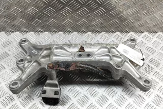 670001738 , art13637798 Кронштейн КПП Maserati Ghibli Арт 13637798, вид 1