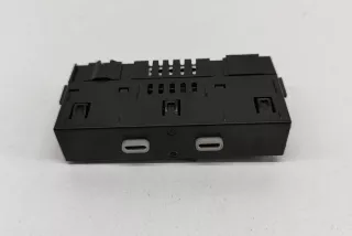 657035736A , art12572784 Разъем AUX / USB Skoda Enyaq Арт 12572784, вид 1