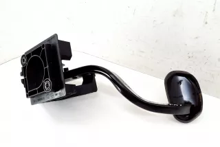 6856596, 6856596-07, 6860675, 6860675-04 , art13887815 Педаль тормоза BMW 1 F40 Арт 13887815, вид 6