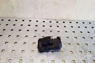 art12610149 Кнопка стеклоподъемника Toyota Previa XR30, XR40 Арт 12610149
