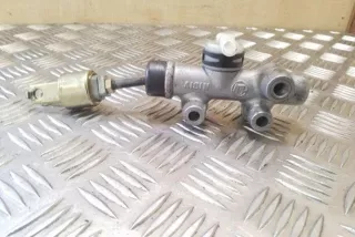 art12610005 Цилиндр сцепления главный Toyota Previa XR30, XR40 Арт 12610005, вид 1