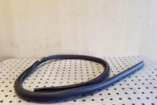 art12664554 Уплотнитель Volkswagen Scirocco 3 Арт 12664554, вид 1
