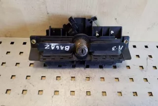 8D9827565, 4B0827565 , art12626904 Ручка крышки багажника Audi A3 8L Арт 12626904, вид 1