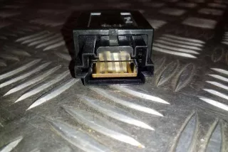 art12665945 Кнопка антипробуксовочной системы Mitsubishi Pajero 3 Арт 12665945, вид 3