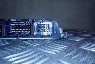 0281017065, 8200935115 , art12706219 Блок управления двигателем Renault Trafic 2 Арт 12706219, вид 3