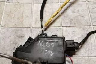 4B083 , art8545078 Замок двери задней правой Audi A6 C5 (S6,RS6) Арт 8545078, вид 2
