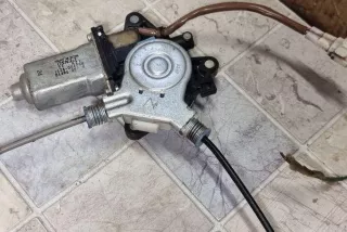 8343076F10, 0621009291 , art8545081 Стеклоподъемник задний правый Suzuki Liana Арт 8545081, вид 4