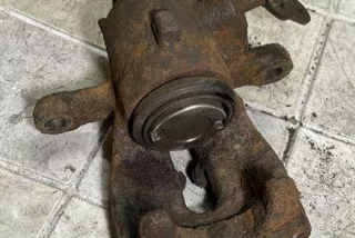 art8554483 Суппорт задний левый Ford Mondeo 1 Арт 8554483, вид 4