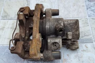 art8554516 Суппорт задний левый Mazda 2 DY Арт 8554516, вид 3