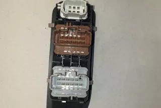 art9819016 Кнопка стеклоподъемника переднего левого Renault Laguna 2 Арт 9819016, вид 3