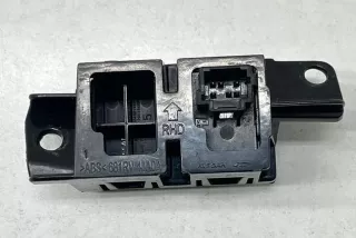 Кнопка антипробуксовочной системы Nissan Navara D23 2019г. 681RV4JA0A , art13597187 - Фото 2