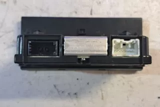 30775261 , art14195963 Дисплей Volvo V50 Арт 14195963, вид 3