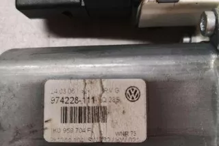 974228111, 1K0959704F , art13378126 Моторчик стеклоподъемника задний правый Volkswagen Passat B6 Арт 13378126, вид 4