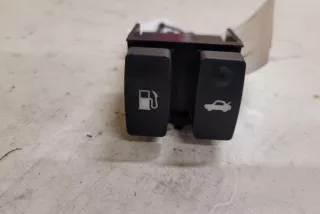 9900B83, 15A990 , art13384151 Кнопка открытия лючка топливного бака Lexus IS 2 Арт 13384151, вид 1