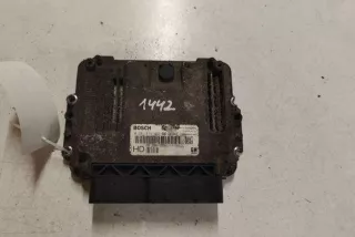 028014452, 109S22942, 55566279 , art13463054 Блок управления двигателем Opel Zafira B Арт 13463054, вид 1